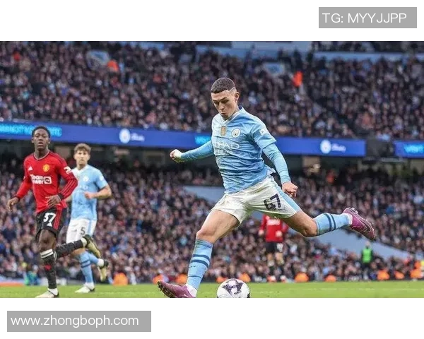 足球星视界：聚焦全球足球明星动向与精彩赛事背后的故事